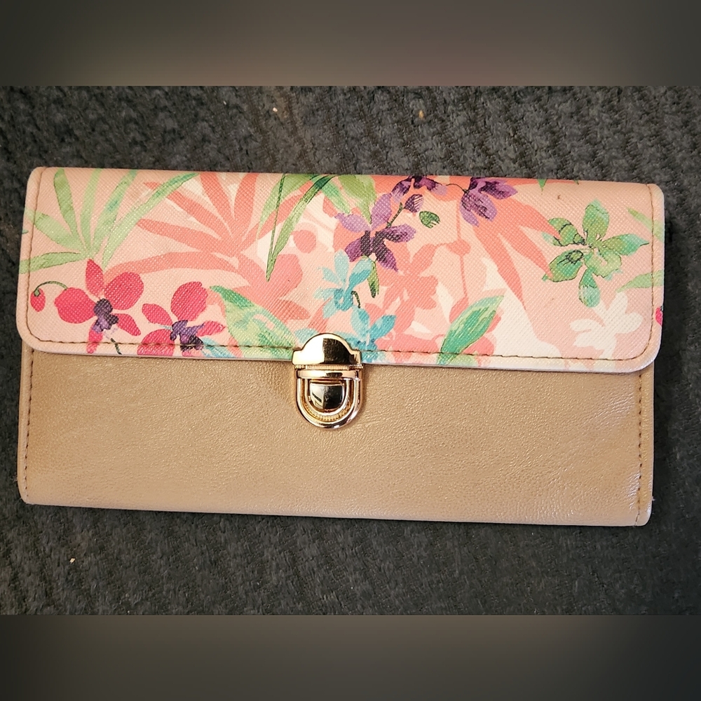 Floral Tan Women's Wallet
